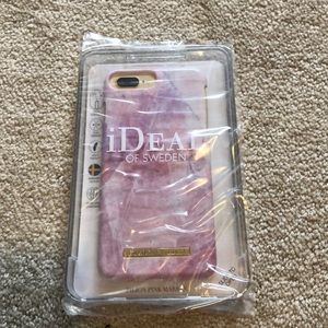 iDeal of sweeden iPhone 8+ brand new phone case